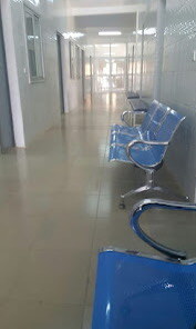 Couloir des services de la Polyclinique Air Soins